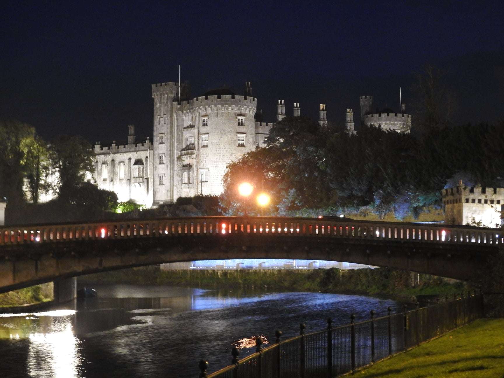 View of Kilkenny Castle at night